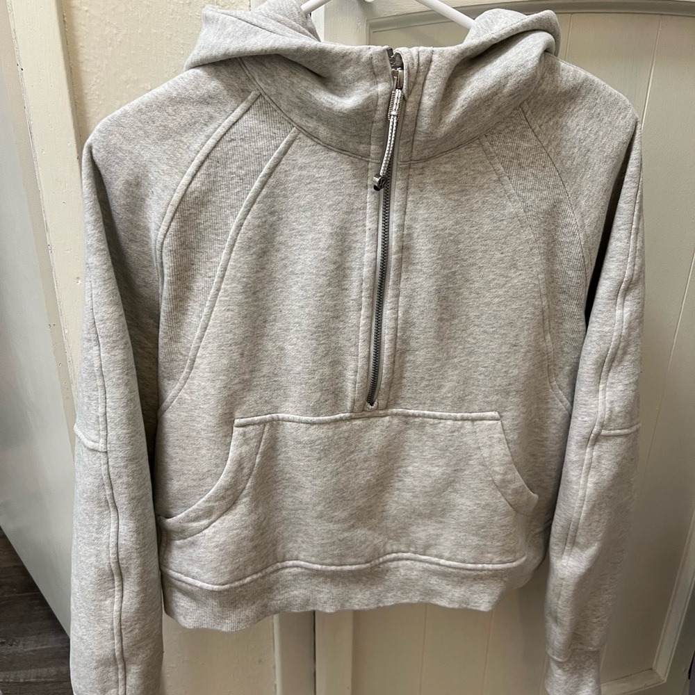 Lululemon Scuba hoodie M/L